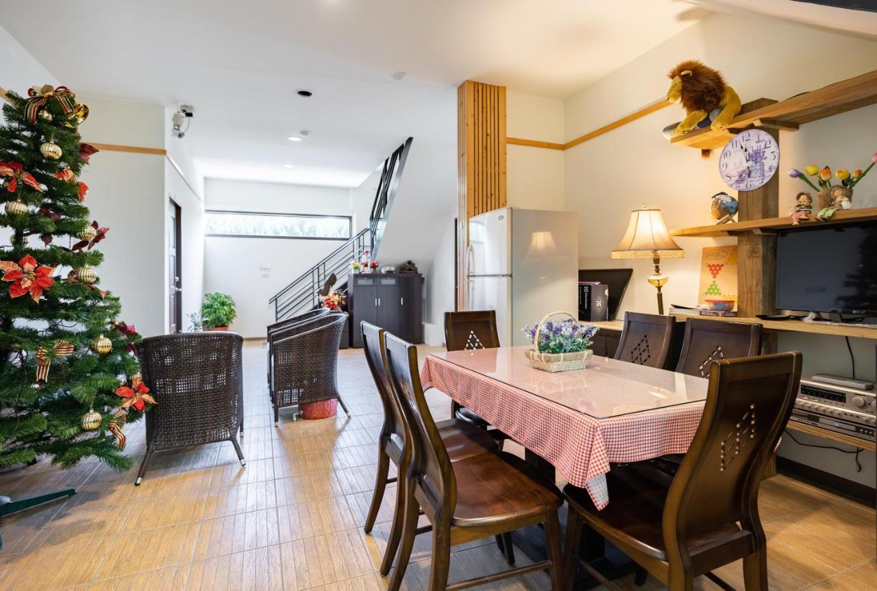 Hua Mu Xing Jing B&B Renai Extérieur photo